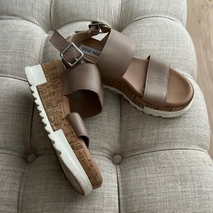 Steve Madden Platform Sandal